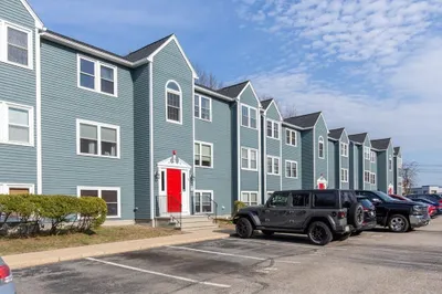 35 School St #18 1
