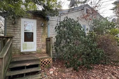 13 Hickory Rd 1