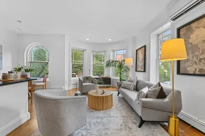 203 Saint Botolph St #3 1