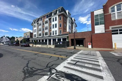 5 Washington St 1