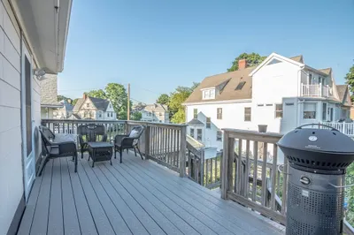 16 Walker St #2