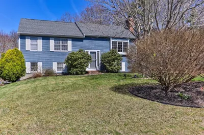 9 Forest Rd