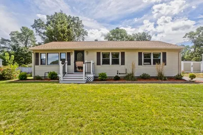 25 Andover Rd 1