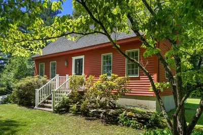 130 Burlingame Rd