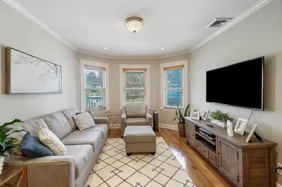 80 Westmoreland St #2 1