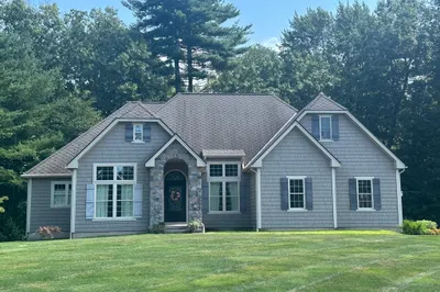 3 Pondview Dr 1