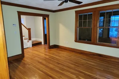 14 Lennon Rd
