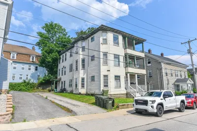 23 Mechanic St 1