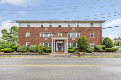 100 Magnolia Ave #2