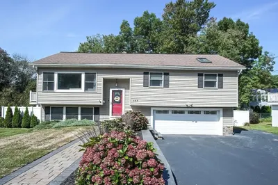 157 Star Ave 1