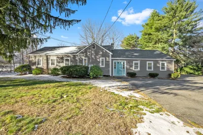 216 Boston Rd 1