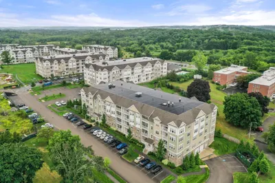 2403 Talbot Way #2403