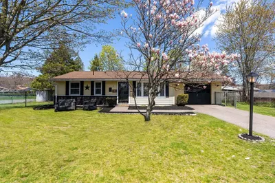 11 Baldwin Road