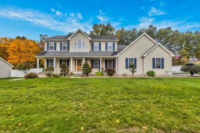 64 Blairs Hill Rd 1