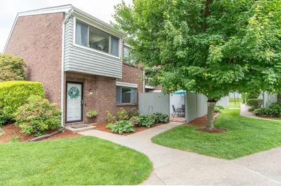 50 Laurelwood Dr #50 1