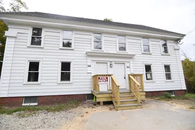 386 Main Street #1