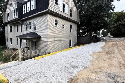 139 Lincoln St 1