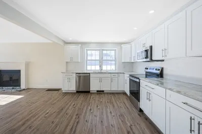 23 Amanola Ave 1