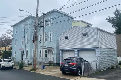 281 Cardinal Medeiros Ave 1