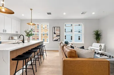 27 Guild Street #101 1