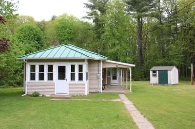 25 Rogers Ave 1