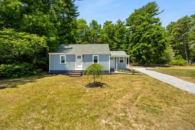 521 Marys Pond Rd 1