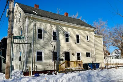 12 Thorndike St #2 1