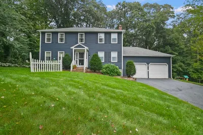 7 Brookside Lane 1
