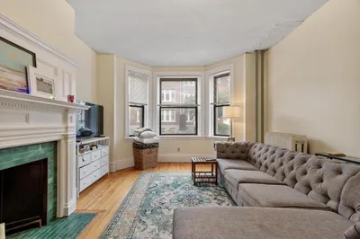 16 Glenville Ave #1 1