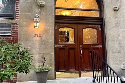 313 Tappan St #3 1