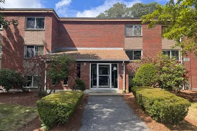 11 Weld St #37