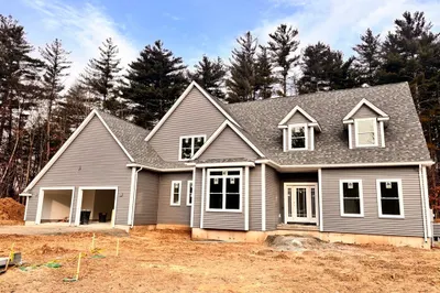 8 Colony Drive 1