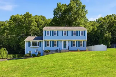 100 Beacon Hill Rd 1