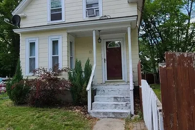 12 Franklin St