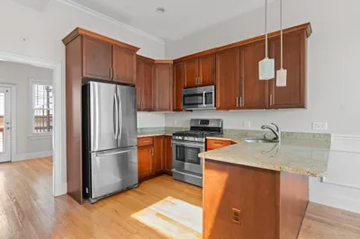 1422 Columbia #2