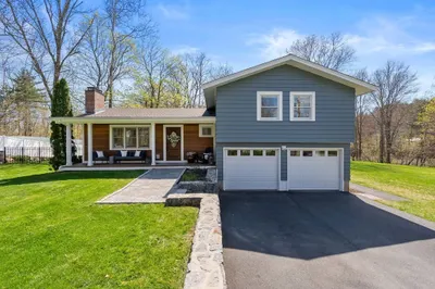 6 Clinton St 1