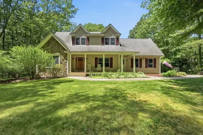 757 Park Hill Rd 1