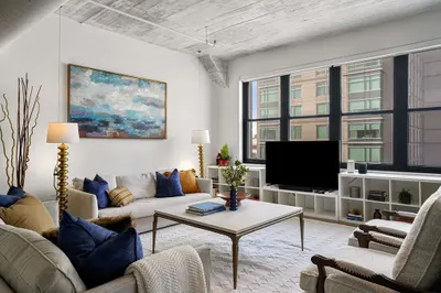 437 D St #7F 1