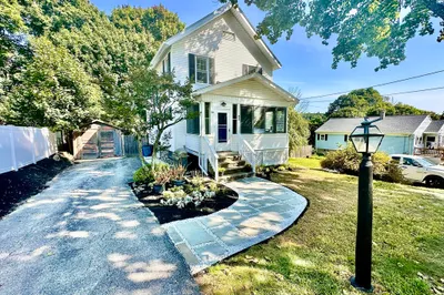 42 Parkton Ave