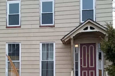 68 Ashley St 1