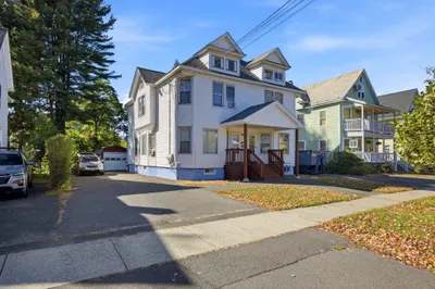 71-75 North Blvd 1