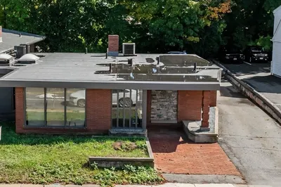 54 Winthrop St 1