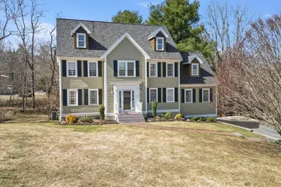 4 Davis Lane 1