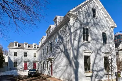 259 Hurley Street #4