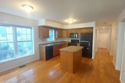 52-54 Wheatland Ave #1