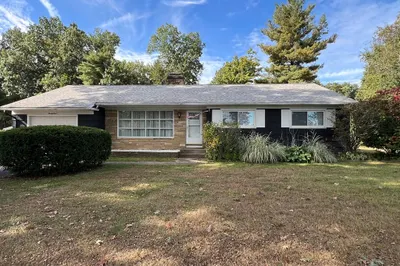 24 Llewellyn Dr #24 1