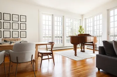80 Webster Ave #2a