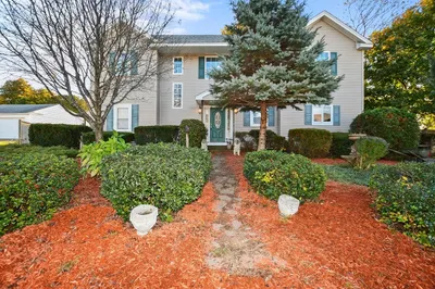 27 Pinewood Road 1