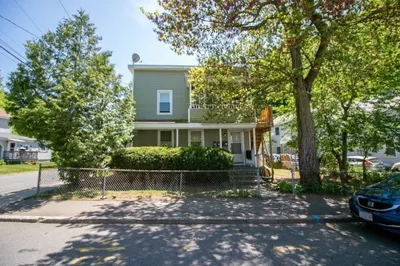 18 Gaugh St 1