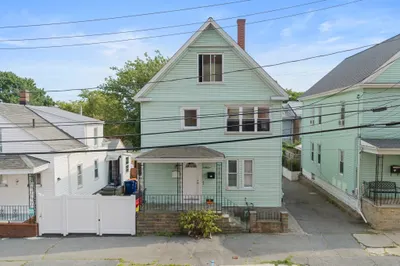24 Belleville Rd 1
